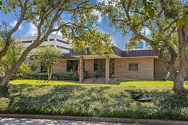 6 Professional Park Drive