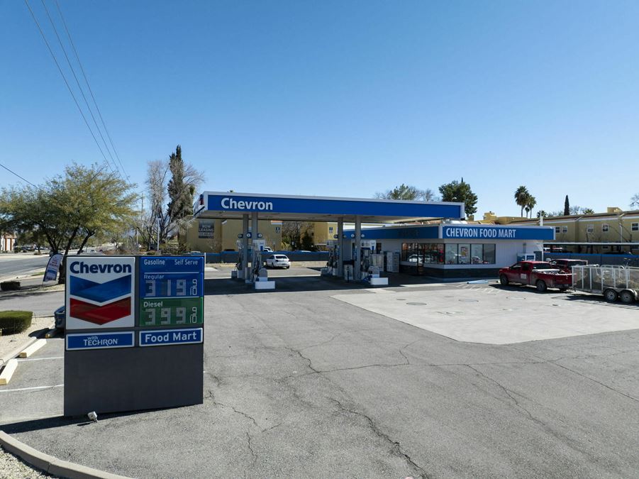 Chevron Gas Station & Convenience Store