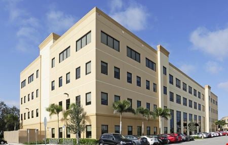 Office space for Rent at 12769 Gateway Blvd in Fort Myers