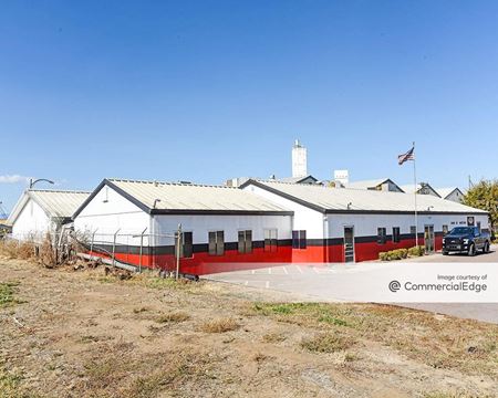 Industrial space for Rent at 6101 Dexter Street in Commerce City