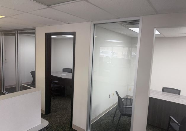 2,000SF Available at Park Place