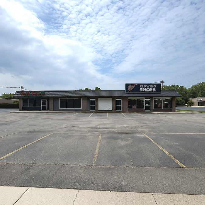 6354 Transit Road - 900+/- SF Retail/Office Newly Renovated Space Available