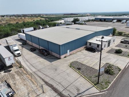 Industrial space for Rent at 711 Enterprise Street in Laredo