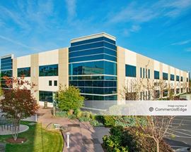 The Campus at Sorrento Gateway - 5005 Wateridge Vista Drive