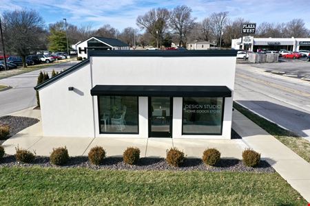 Photo of commercial space at 1959 S Glenstone Ave in Springfield
