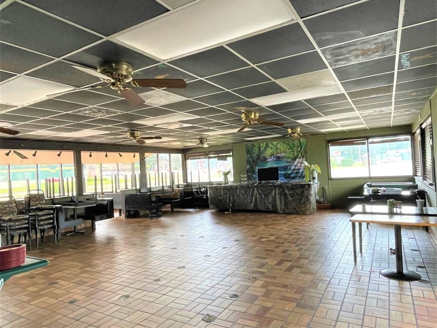 730 W Houghton Lake Dr