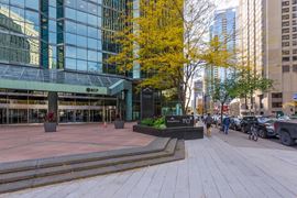 1100, boul. René-Lévesque O.