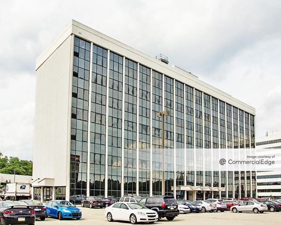 Penn Center East - Buildings 1 & 3