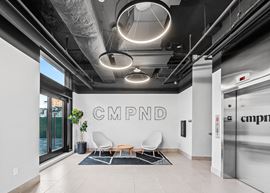 CMPND - Van