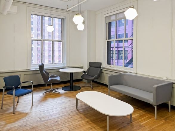 Spaces - Chicago - 332 S Michigan Avenue