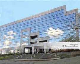 Alderwood Business Center
