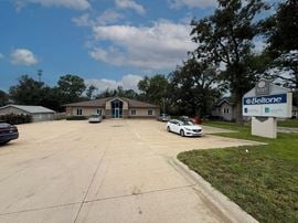 3717 Center Point Rd NE