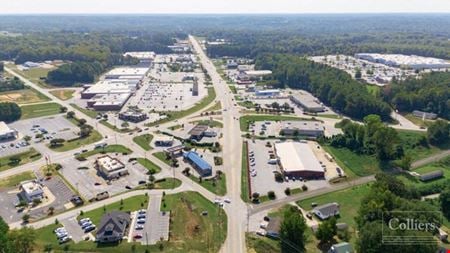 Photo of commercial space at 810 E Main St. in Laurens