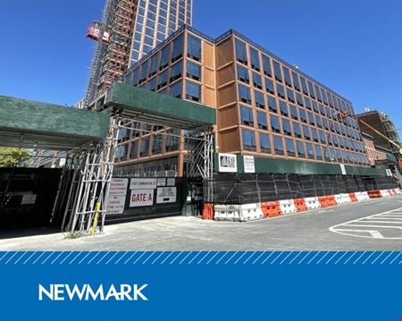 Retail space for Rent at 77 Commercial Street in Brooklyn