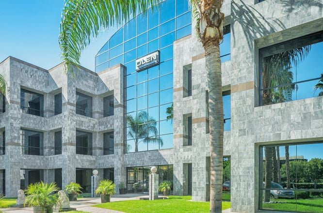 Olen Corporate Plaza
