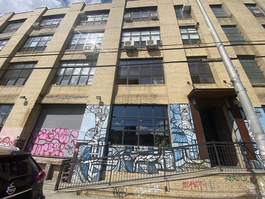 195 Ave 195 Avenue, Brooklyn, NY mixed use Building