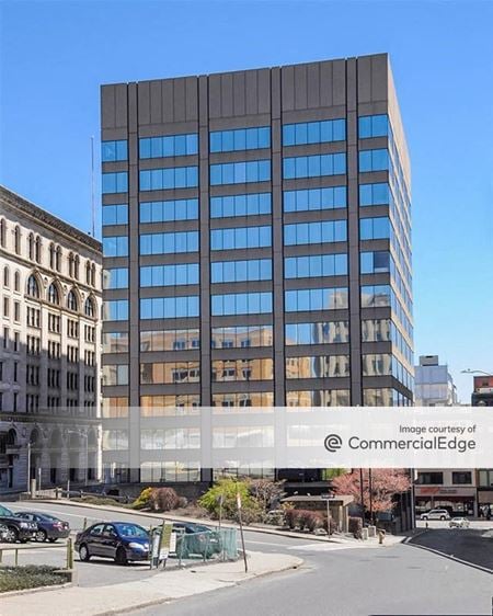 Photo of commercial space at 370 Main Street in Worcester