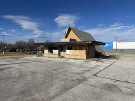 RETAIL LOT WITH BUILDING  NEXT TO WALMART