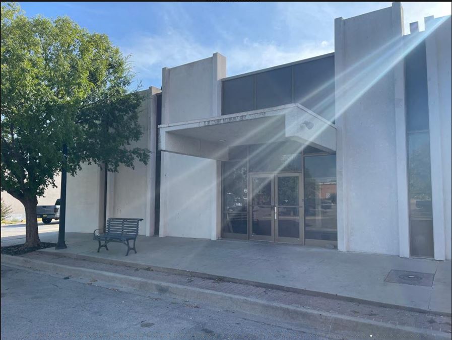 215 N Bell Ave