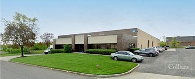 27,953 SF Availability at Twinbridge Center