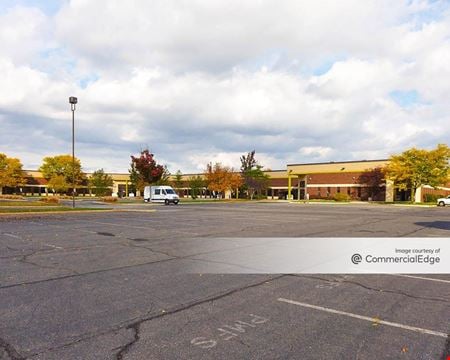 Industrial space for Rent at 300 Columbus Circle in Edison