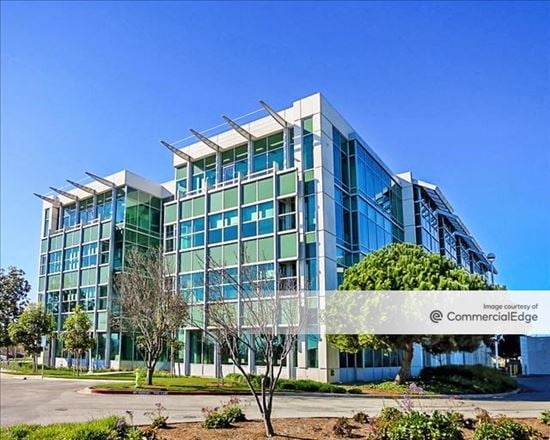 Pacific Shores Center - 1700 Seaport Blvd