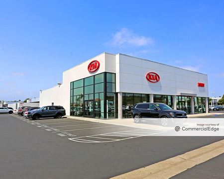 Retail space for Rent at 6424 Auto Center Drive in Ventura
