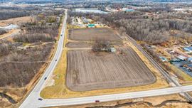 1141 Lakeview Dr
