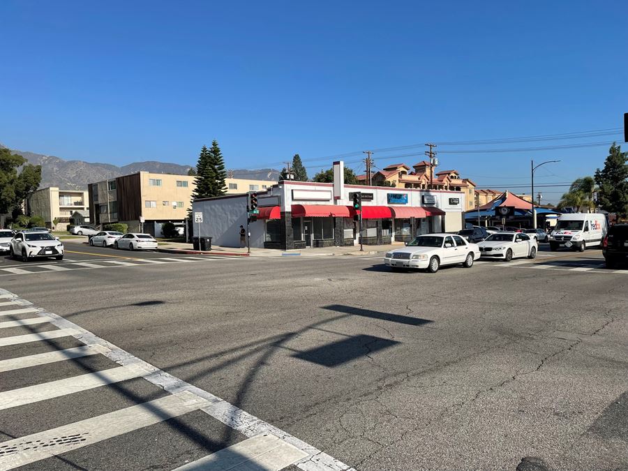 400 South Glenoaks Boulevard