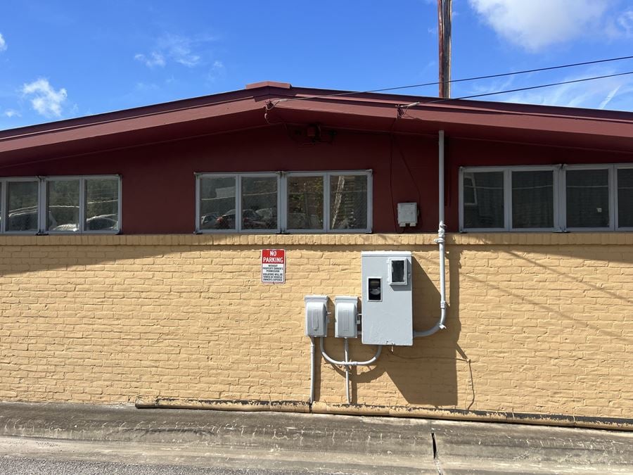 2911 Medical Arts Street #5