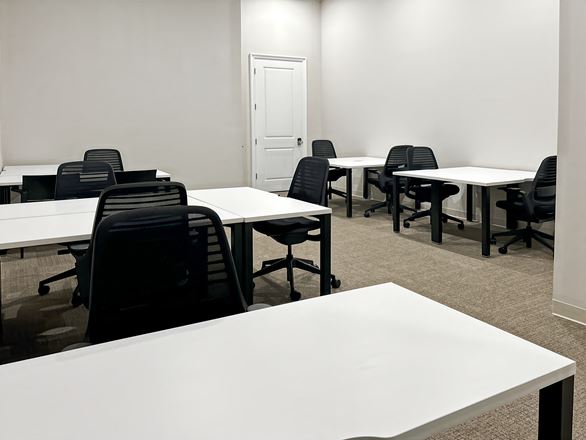 Regus - Gilbert - W Elliot Rd