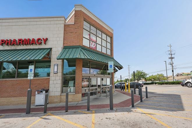 Walgreens E Broad
