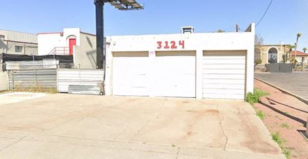 Centrally Located Auto Repair Shop with Fenced Yard - Phoenix