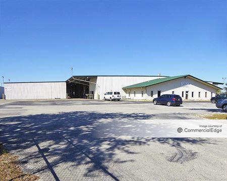 Photo of commercial space at 365 Emerald Road in Ocala