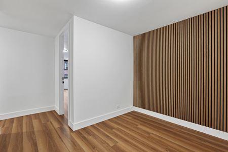 330-214C Space Photo Gallery 3