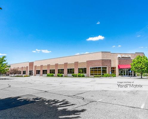 Hiawatha Business Center