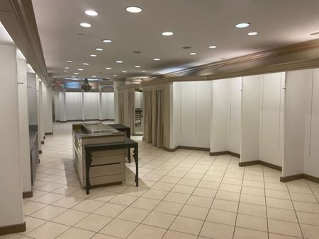 0308A    Space Photo Gallery 3