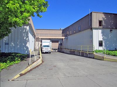 Industrial Warehouse Suites with Office Spaces - Flexible Configuration and Short-Term Leases Available