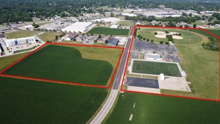 Photo of commercial space at 3401 Griffin Ave in Pekin