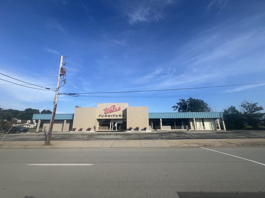 For Lease/Sale | 23,500 SF Flex Space in Latrobe