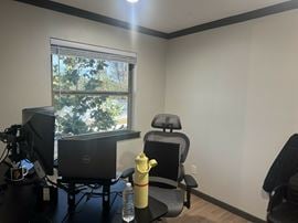 For Sale | Single-Tenant Office | North Houston / Hardy Corridor