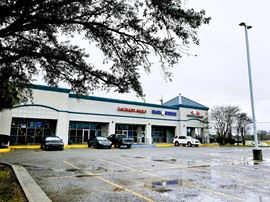 MOVE IN SPECIAL:  Main Street Plaza Shopping Center:  Walmart Shadow Center