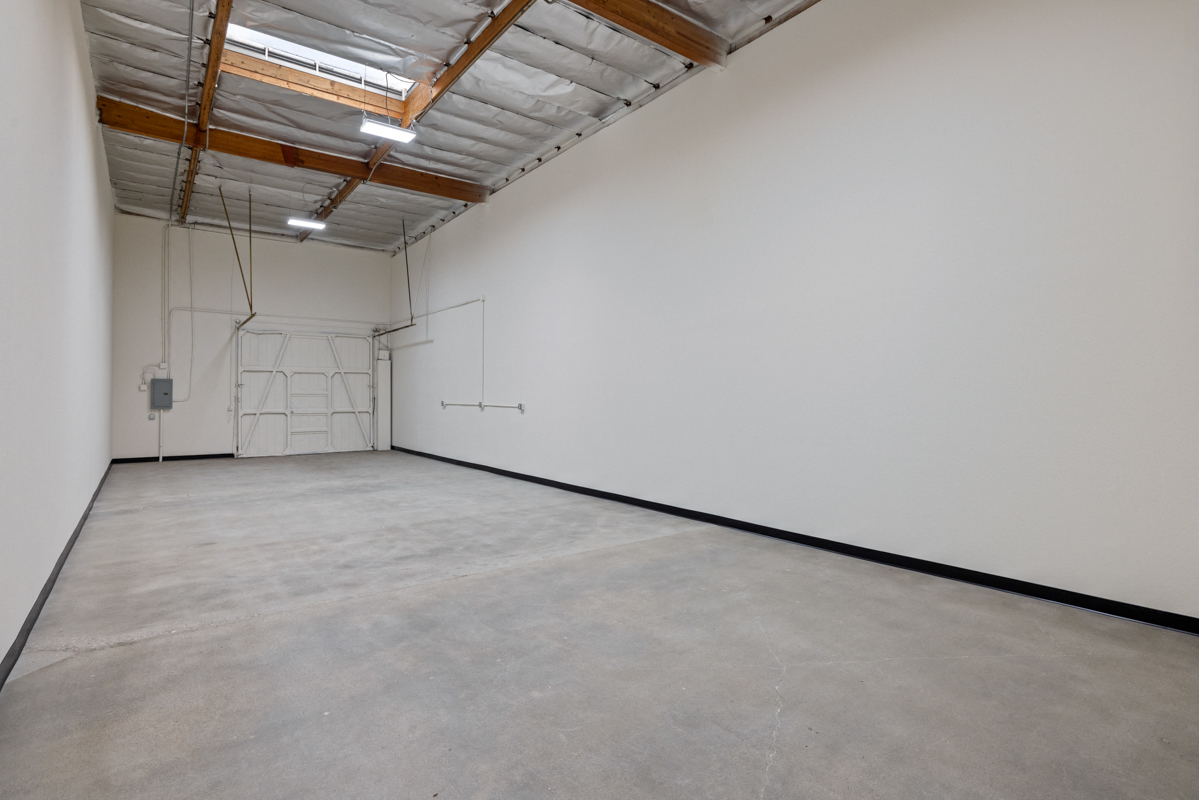 Harbor Business Center