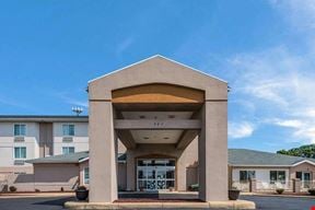 Sleep Inn & Suites - Port Clinton, OH