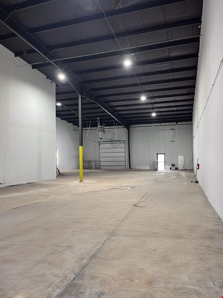Photo of commercial space at 1500 S Us Highway 169 in Smithville