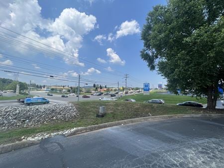 Photo of commercial space at 875 U.S. 321 in Lenoir City