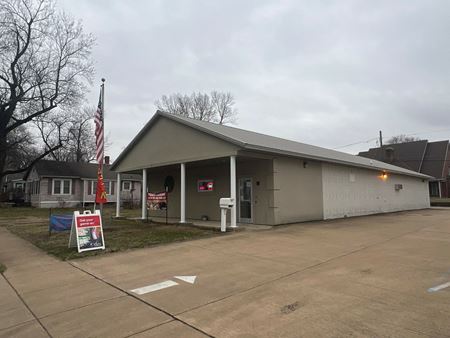 Photo of commercial space at 320 Derby Street in Pekin