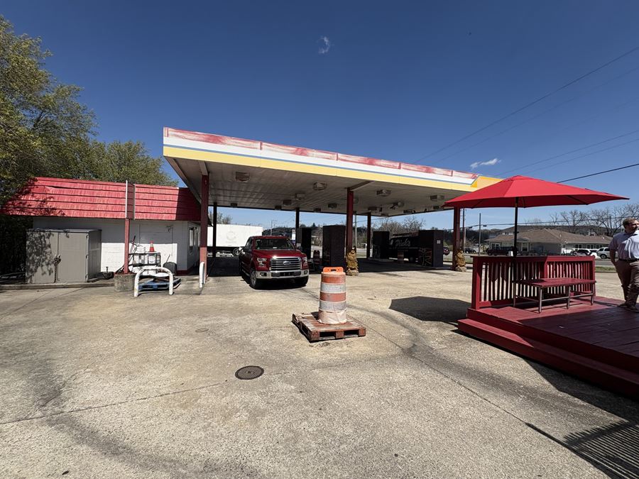 3720 Dickerson Pike