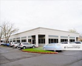 Blackriver Corporate Park - 560-620 Naches Avenue SW