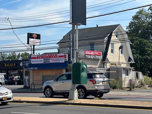 2236 Hylan Blvd